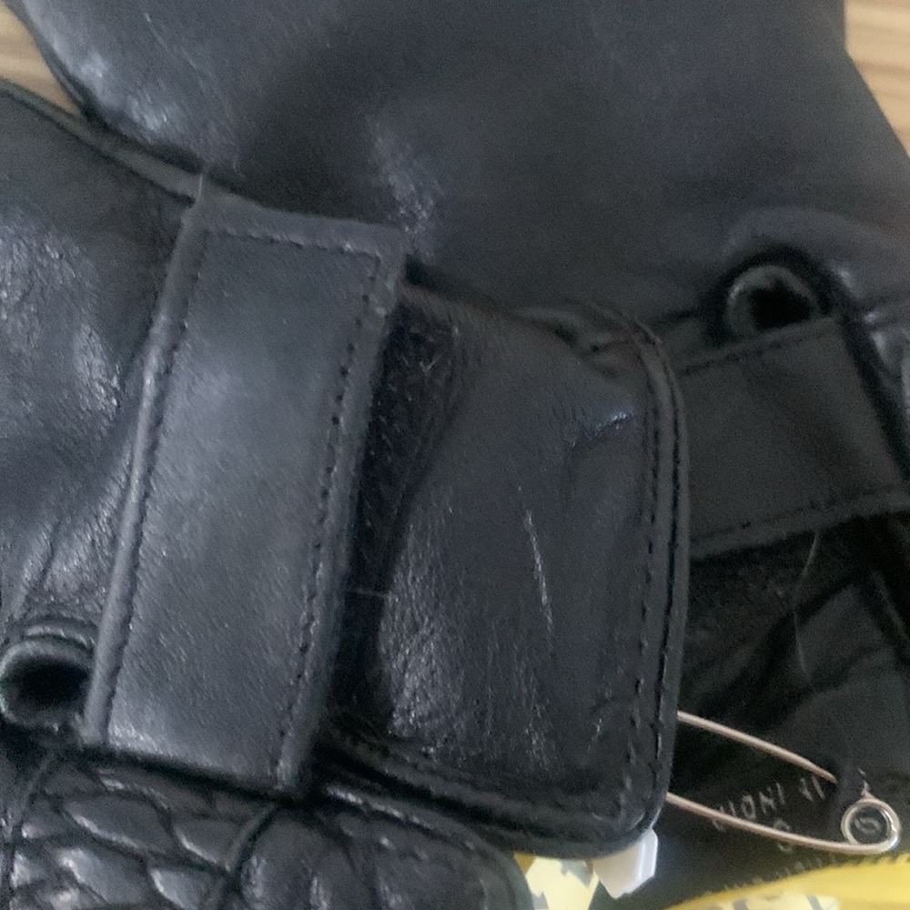 Wilson's Leather Black Leather Lined Women's Winter Gloves Size Small - Picture 9 of 10